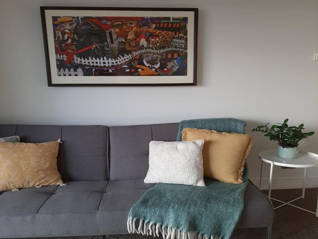 Bright One Bedroom Beauty With Balcony And Unbeatable Views أوكلاند المظهر الخارجي الصورة